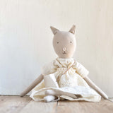 Mae the Cat – Heirloom Wool Doll in Eyelet Meadow Skirt